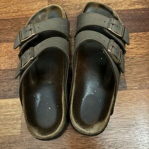 Brown Birkenstock Arizona (Size 39)